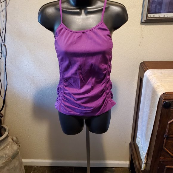 Suit - Picture 4 of 8